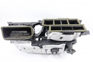 Caixa Evaporadora com Radiador Sportage 12/16 Usado (722)