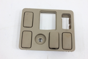 Moldura Botão Painel Le (Bege) Hilux Sw4 05/11 Usado (563)