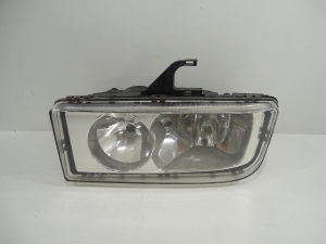 Farol Mb Axor (Todos) Le  Usado