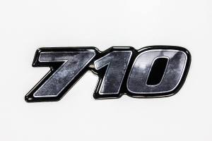 Emblema Mb '710' Novo