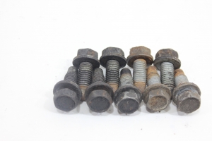 Parafuso Alma Para-choque  Diant Jg Cherokee Limited 93/98 Usado (706)