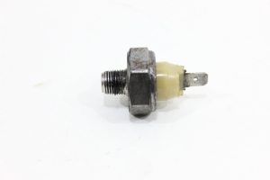 Sensor Pressão Óleo 3.0 Diesel Besta 98/04 Usado (343)