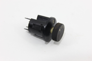 Botão Farol D-20 85/96 Usado (378)