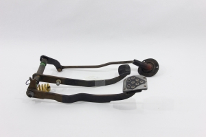 Pedal Freio Embreagem F-1000 93/98 Usado (265)