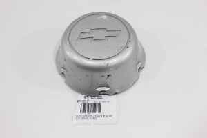 Calota Centro Roda S10 Blazer 95/03 Prata com Detalhes Riscados Usado