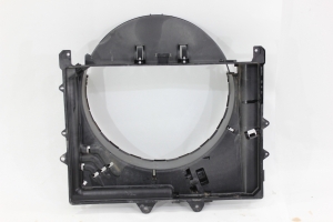 Defletor Radiador Discovery 4 10/15 Usado (600)