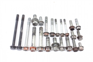 Parafuso Sobras Componetes Motor Jg Triton Hpe 08/15 Usado (706)