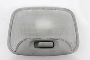 Lanterna Teto Central Triton Hpe 08/15 Usado (582)