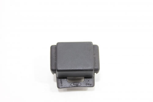 Fecho Botão Porta Luvas Escort 87/92 Usado (989)