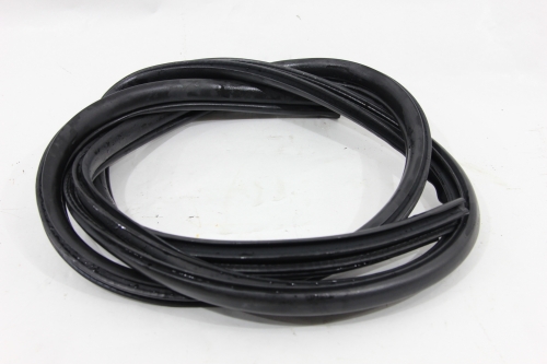 Borracha Porta Traseira Ld Triton Hpe 08/15 Usado (534)