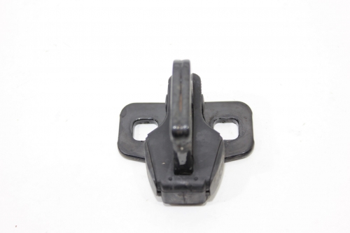 Batente Sup Capô Tras Porta Mala Discovery 4 10/15 Usado (570)