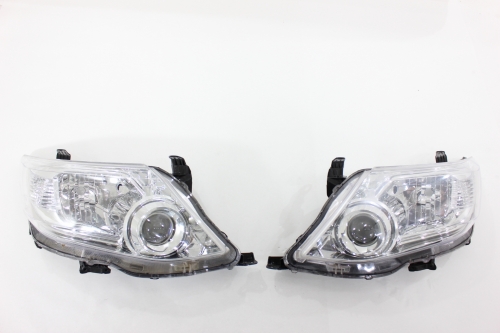 Farol Dianteiro (Par) Hilux Sw4 12/15 Usado (919)