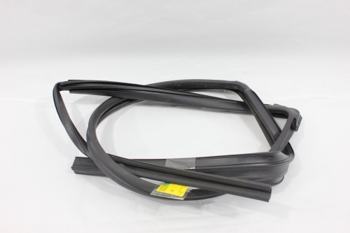 Canaleta Vidro Porta Diant Le Hilux Sw4 16/20 Usado (595)