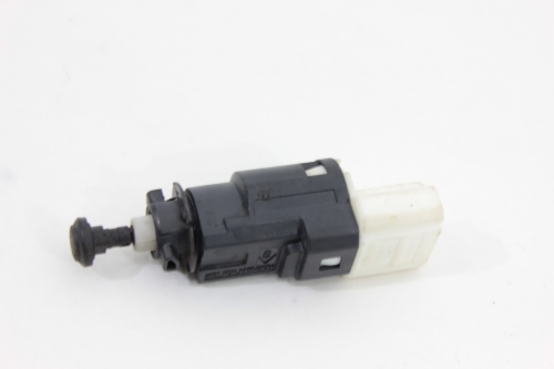 Sensor Pedal Freio Duster 12/17 Usado (492)