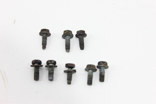 Parafuso Flange Retentor Virabrequim Jg Hilux Sr 02/04 Usado (527)