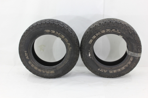Pneu 265/65/R17 (Par) Grabber At2 Hilux Sw4 05/11 Usado (509)