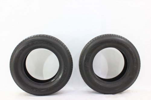 Pneu 265/65/R17 (Par) Pneus 72/22 Usado (557)