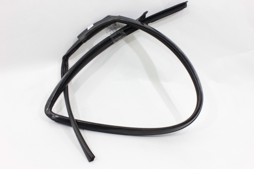 Borracha Canaleta Porta  Diant Le Hilux 96/04 Usado (011)