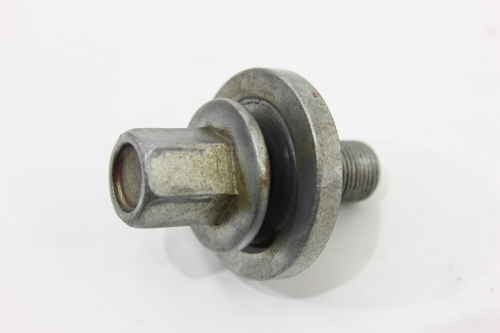 Parafuso Polia Virabrequim Hilux  3.0 05/15 Usado (683)