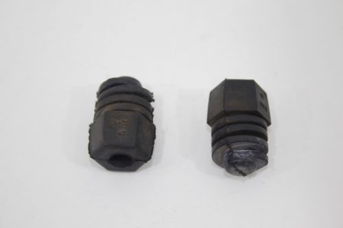 Batente Porta Mala Par Jeep Renegade 15/18 Usado (969)