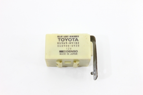 Relê Iluminação Lembrete Luz Hilux Sw4 92/95 Usado (384)