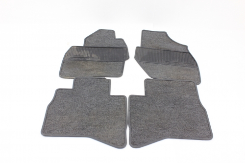 Tapete Carpe e Borracha Jg Pajero Tr4 Flex 10/15 Usado (418)