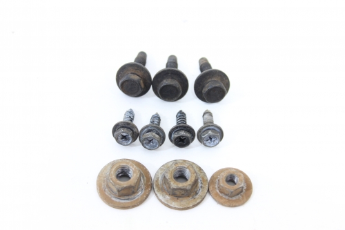 Parafuso Tanque Combustível Jg Captiva 08/15 Usado (944)