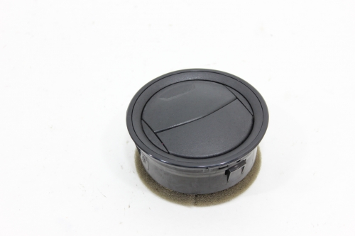 Difusor Lateral Painel Le Amarok 10/16 Usado (663)