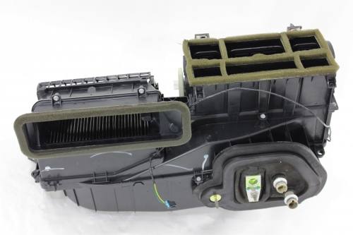 Caixa Evaporadora Ar Condicionado Tracker 12/16 Usado (711)