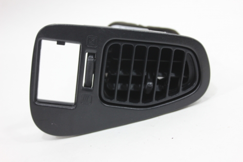 Difusor Lateral Painel Le Pathifinder Se 98/04 Usado (751)