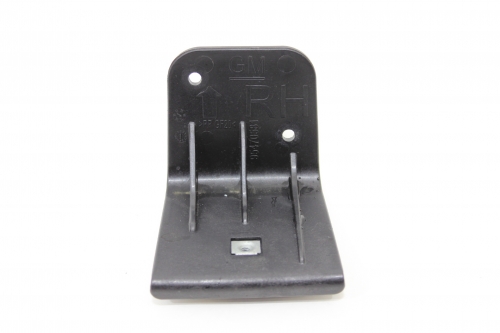 Suporte Forro Porta Diant Ld Tracker 17/19 Usado (695)