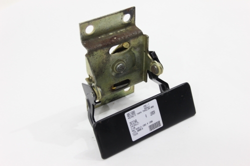 Maçaneta Tampa Traseira D-20 85/96 Usado (889)