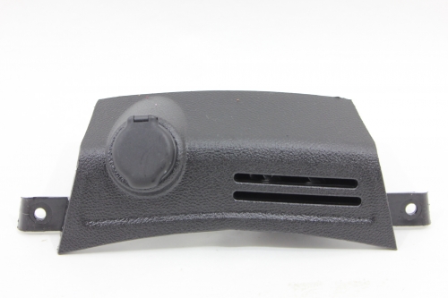 Moldura Tomada 12v Tracker 12/16 Usado (727)