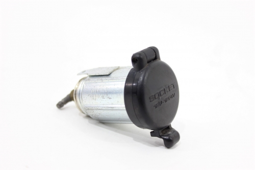 Tomada 12 V Vitara 11/15 Usado (828)