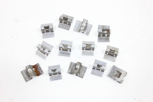 Grampos Para-choque  Diant/Tras Jg Toro 16/20 Usado (215)