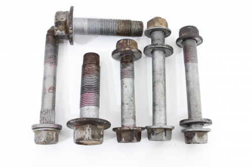 Parafuso Suspensão Tras Ld Jg Rav4 06/11 Usado (140)