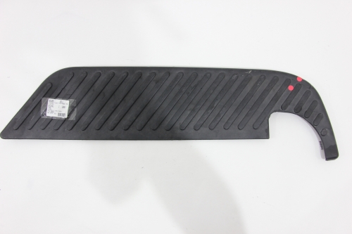 Soleira Pisante Para-choque  Tras Le F-250 99/12 Usado (551)