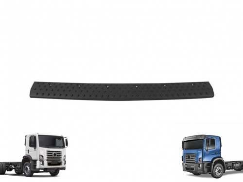 Tapete Pisante (Estribo) Para-choque  Vw Constelation
