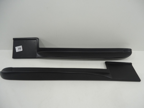 Spoiler P/Adaptação Para-choque  Acd20 e D40 85/96 Fixado Atrás Placa Usado