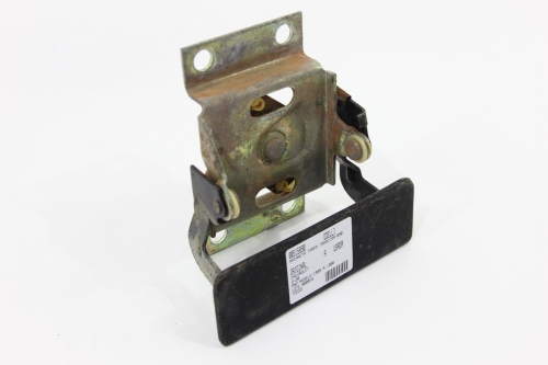 Maçaneta Tampa Traseira D-20 85/96 Usado (890)