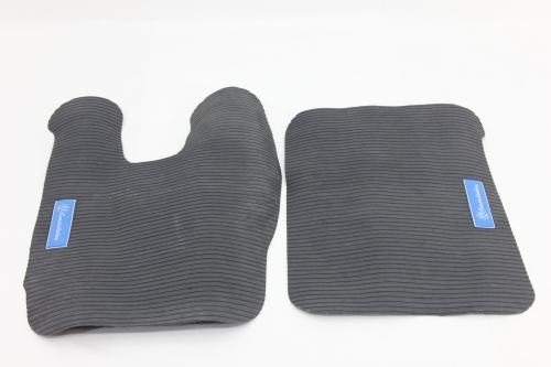 Tapete Cabini Vw Constelation Pvc (2 Peças) Preto