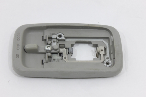 Lanterna Teto Central S/Lente Hilux  3.0 05/15 Usado (784)