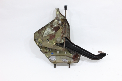 Pedal Freio Mão F-1000 93/98 Usado (951)