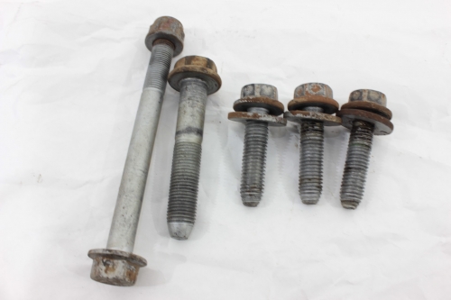 Parafuso Suspensão Tras Le Jg Duster 12/17 Usado (554)