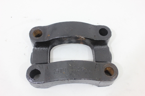 Suporte Grampo Feixe Mola Traseiro F-4000 80/92 Usado (114)