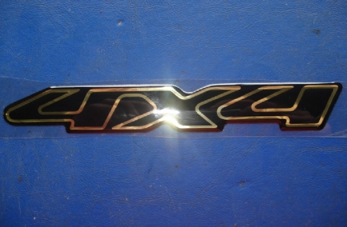 Emblema '4x4' S10 Blazer 01/... Executive Ouro