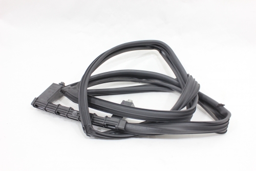 Canaleta Vidro Porta Diant Ld Tracker 20/23 Usado (819)
