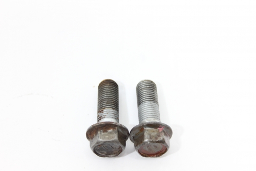 Parafuso Coxim Diferencial Diant (Par) Hilux 05/11 Usado (415)