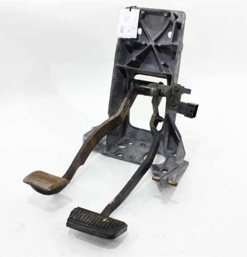 Pedal Freio com Suporte Dodge Ram 1500 93/01 Usado (724)