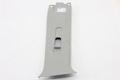 Acabamento Sup Coluna Central Cinto Ld Hilux  3.0 05/15 Usado (951)
